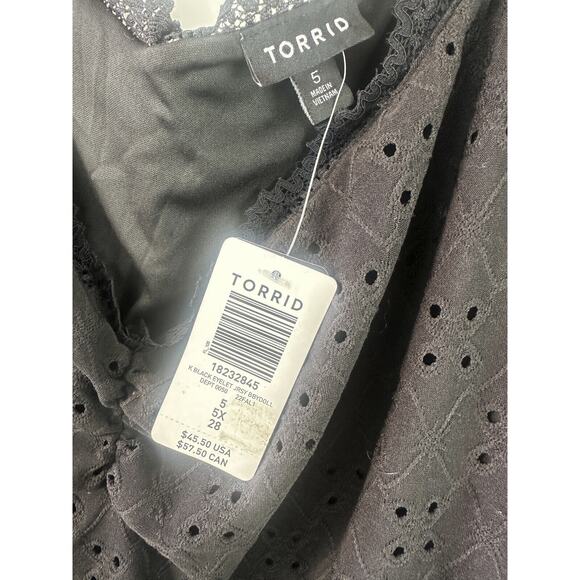 NWT Torrid Eyelet Smocked Waist & Sleeve Sweetheart Top Black Plus Size 5 5X - Picture 7 of 16